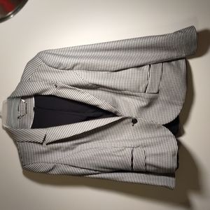White House Black Market Houndstooth Blazer, size 16